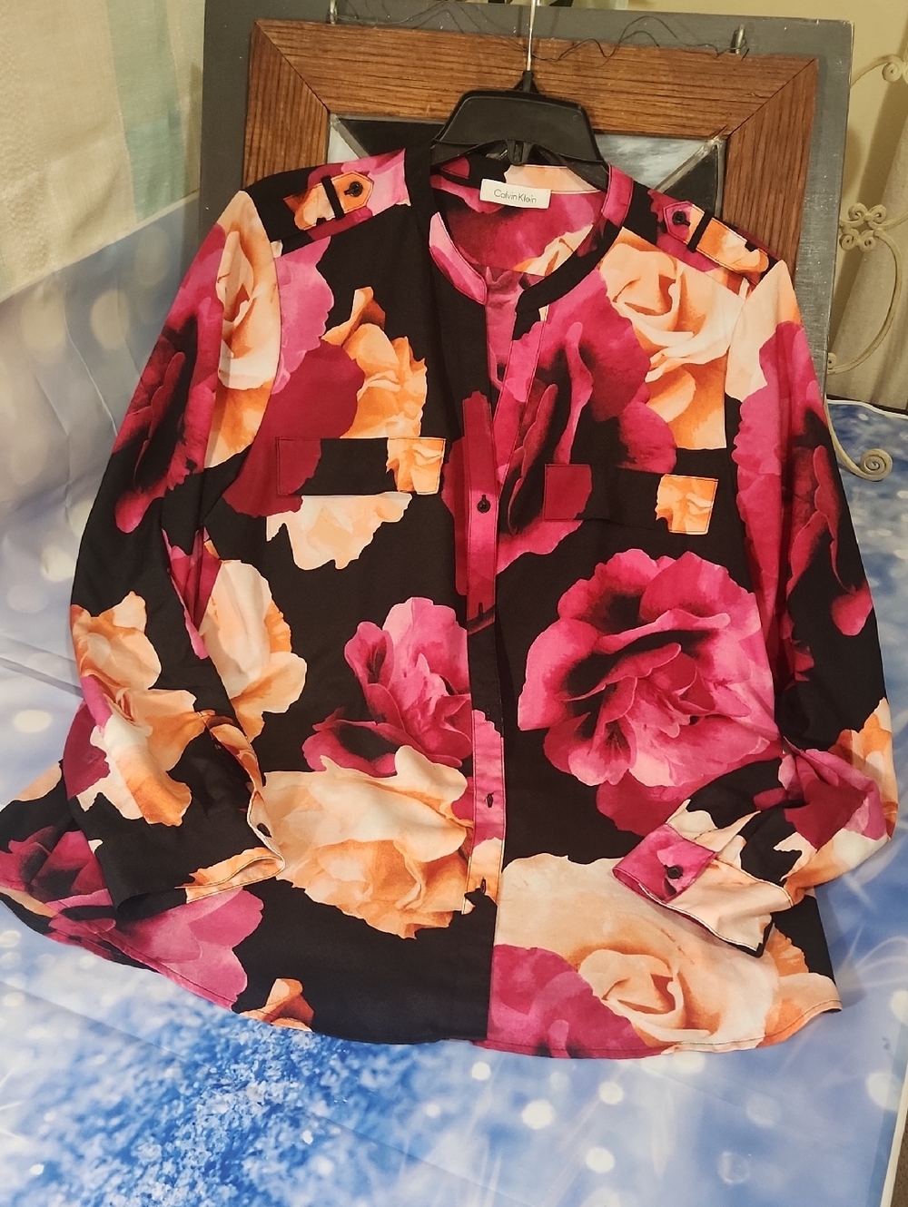 🥀🥀 Calvin Klein Pink, Black & Deep Burgandy Women's Button Down Blouse